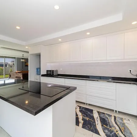 Luxury Villa With Private Pool Close To Lara Beach * Antalya