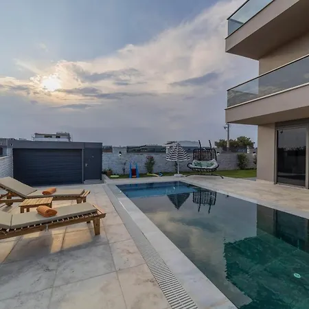 Luxury Villa With Private Pool Close To Lara Beach Willa